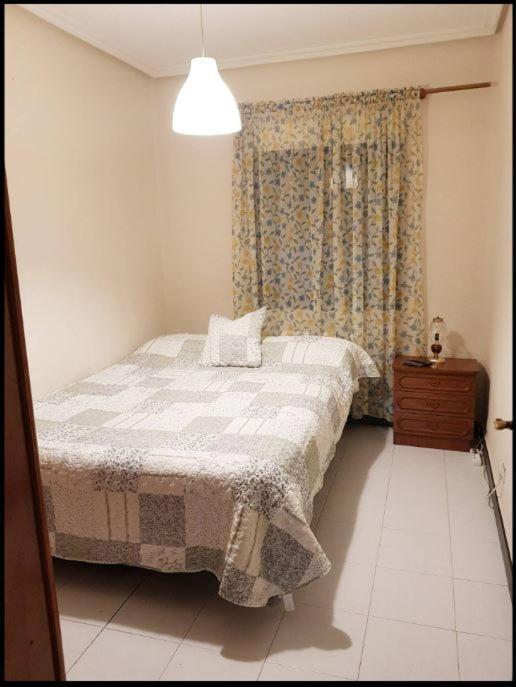 Private Room With Shared Bathroom Salamanca Exteriör bild